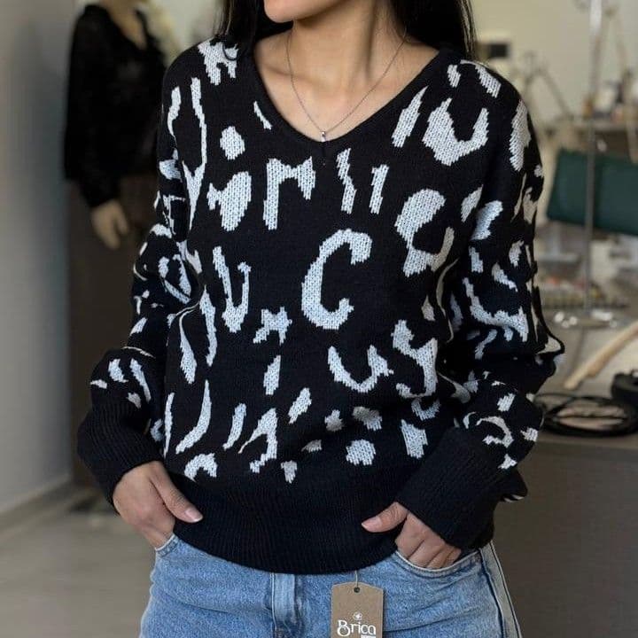Sweater Print
